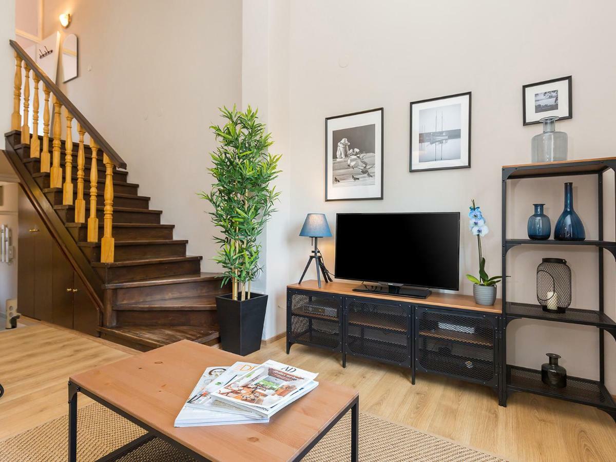 New City Center Design Apartment โปเรช ภายนอก รูปภาพ